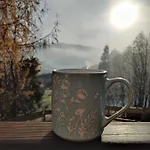 Zacisze Na Wzgórzu *
