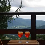 Zacisze Na Wzgórzu Casa de Férias