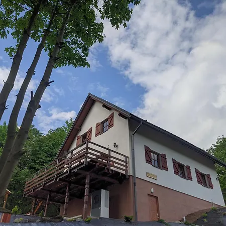 Dom wakacyjny Zacisze Na Wzgórzu *